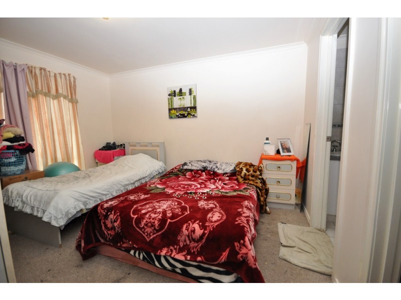 12 Moulds Crescent, Smithfield SA 5114