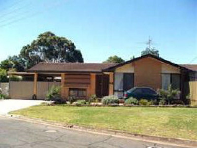 36 Inglebrae Crescent, Salisbury Park SA 5109