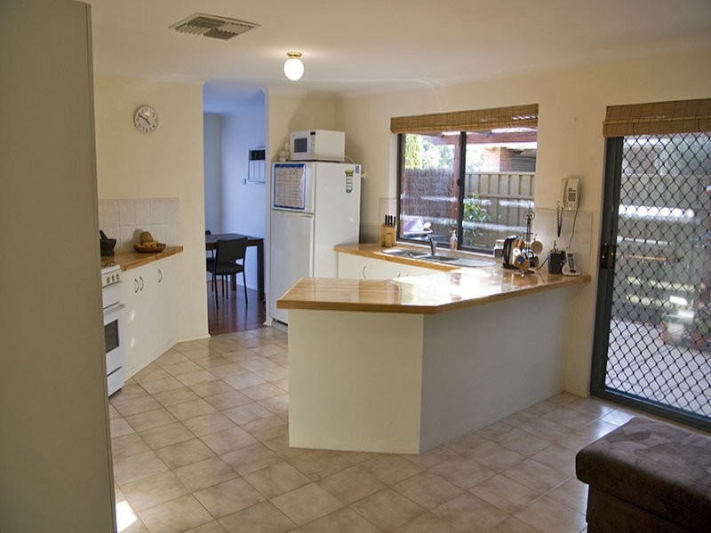 11 Merlot Court, Burton SA 5110