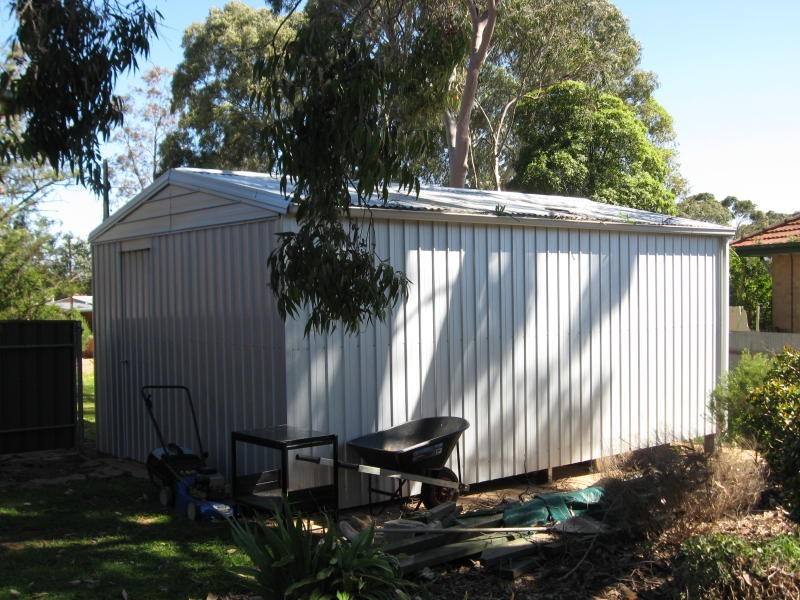 14 Nukuna Court, Para Hills SA 5096