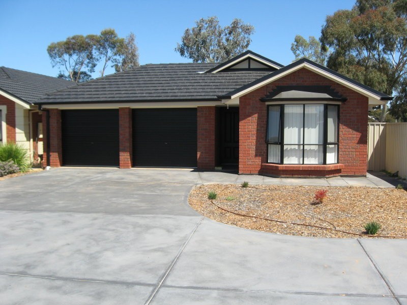 11 Napoleon Crt, Paralowie SA 5108