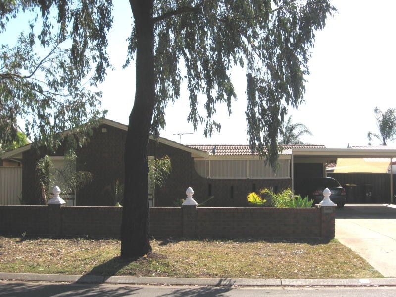 43 Lennox Dr, Paralowie SA 5108