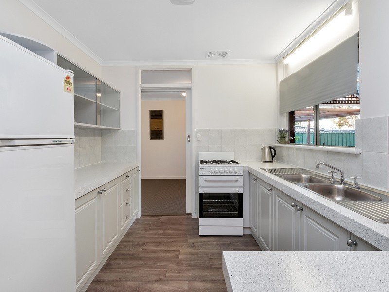 12 Nagle Avenue, Gulfview Heights SA 5096