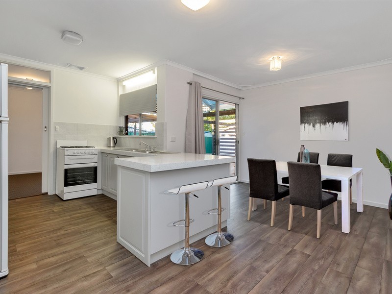 12 Nagle Avenue, Gulfview Heights SA 5096