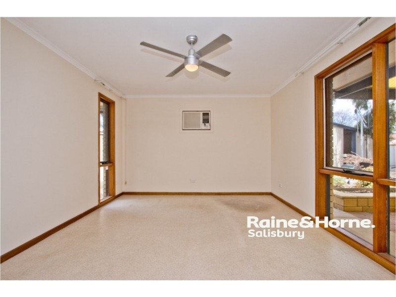9 Camelia Drive, Parafield Gardens SA 5107