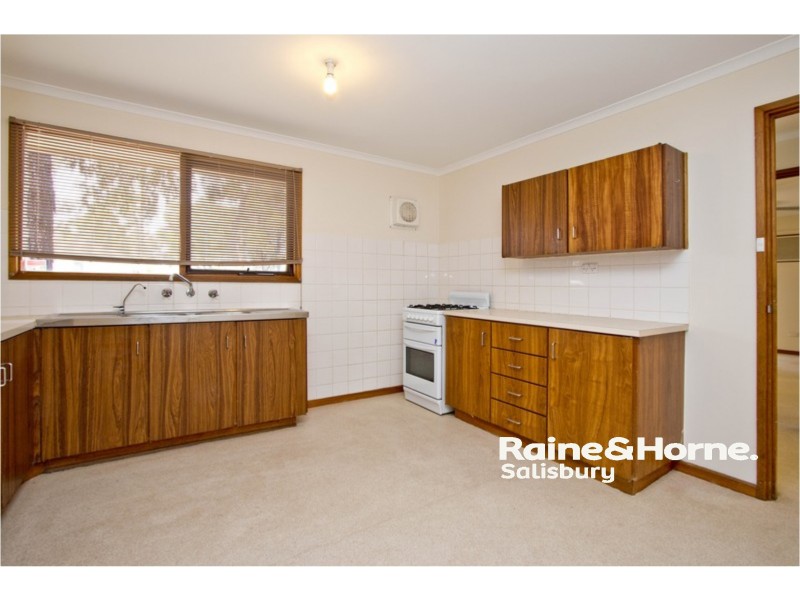9 Camelia Drive, Parafield Gardens SA 5107