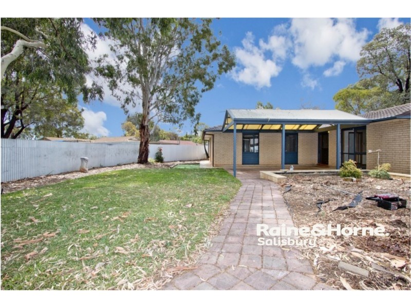 9 Camelia Drive, Parafield Gardens SA 5107