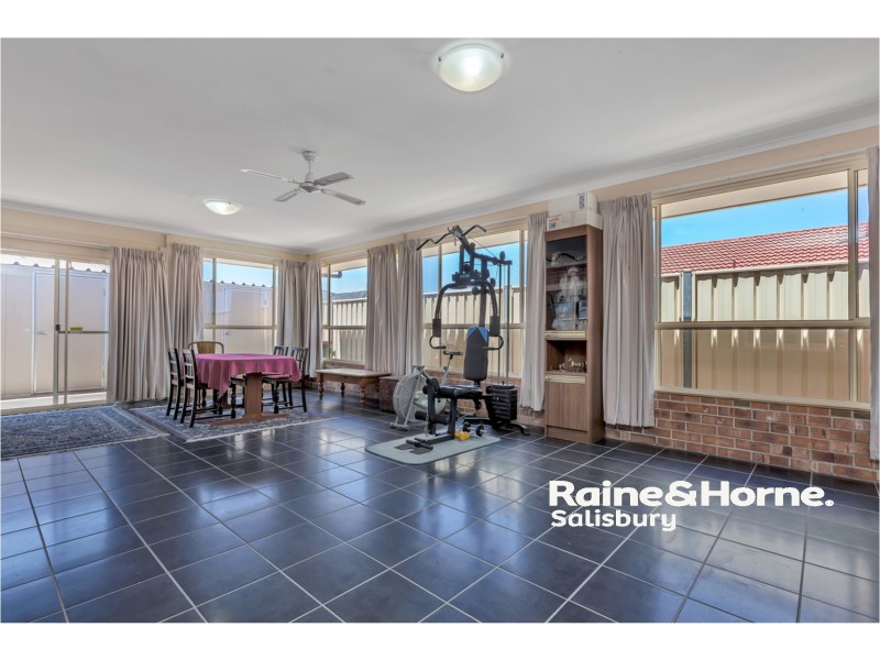 8 Greenlea Court, Munno Para West SA 5115