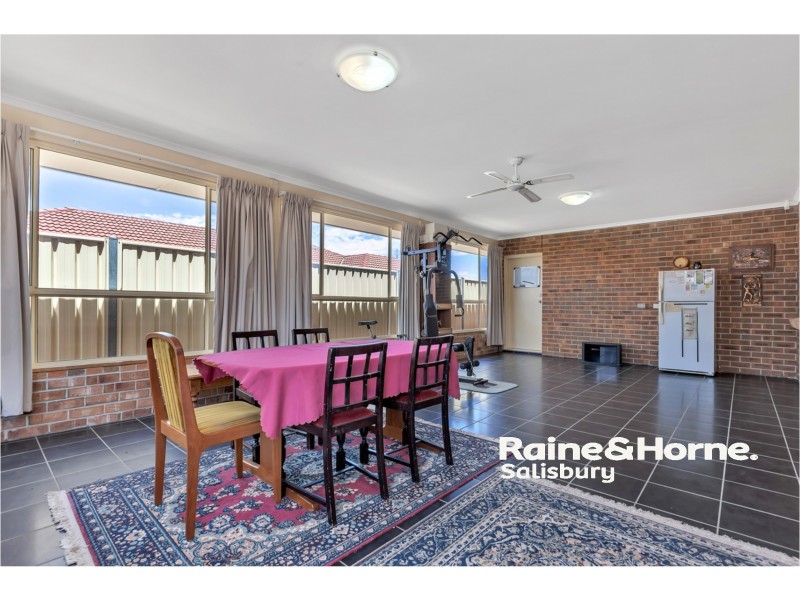 8 Greenlea Court, Munno Para West SA 5115