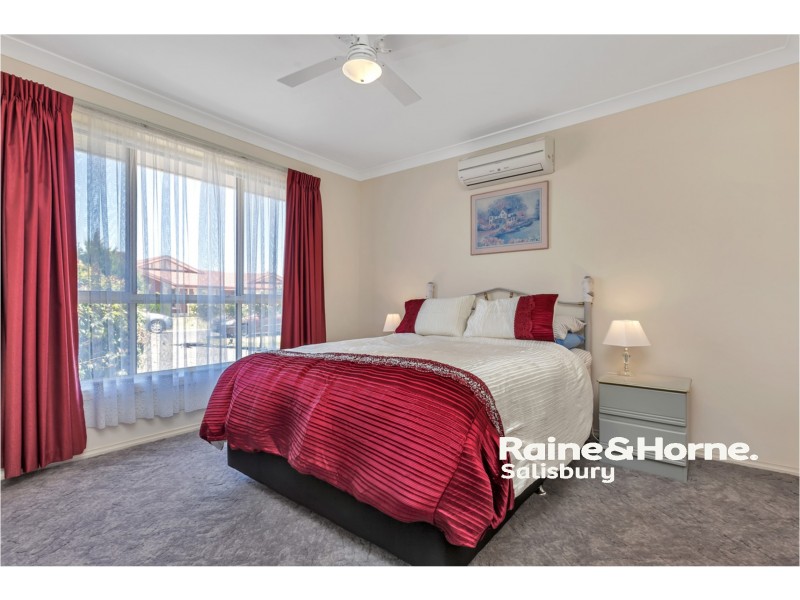 8 Greenlea Court, Munno Para West SA 5115