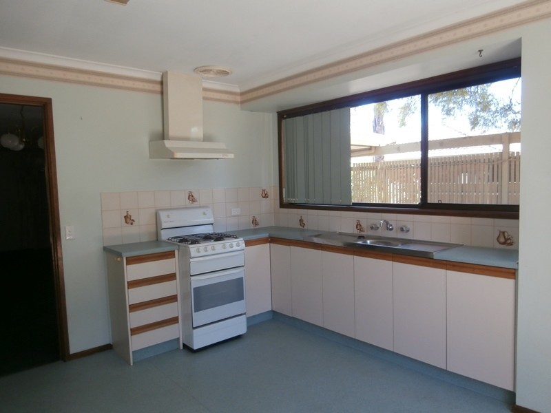 72 Hopner Avenue, Burton SA 5110