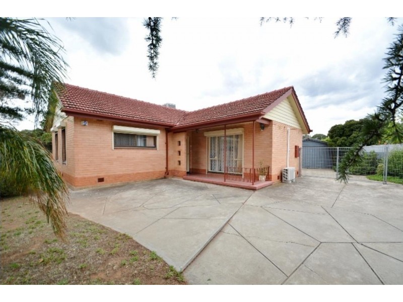 13 Pasteur Street, Elizabeth Vale SA 5112