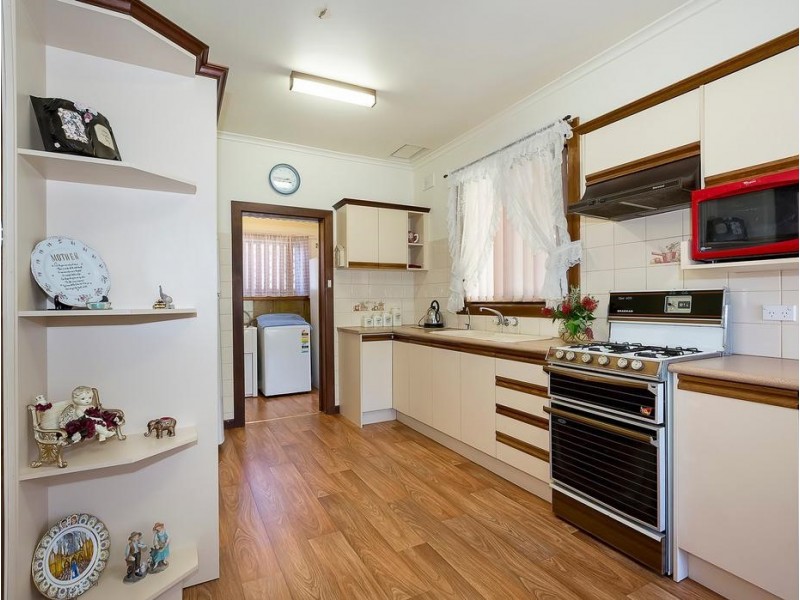 13 Pasteur Street, Elizabeth Vale SA 5112