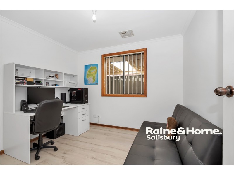 23 Caroline Drive, Paralowie SA 5108