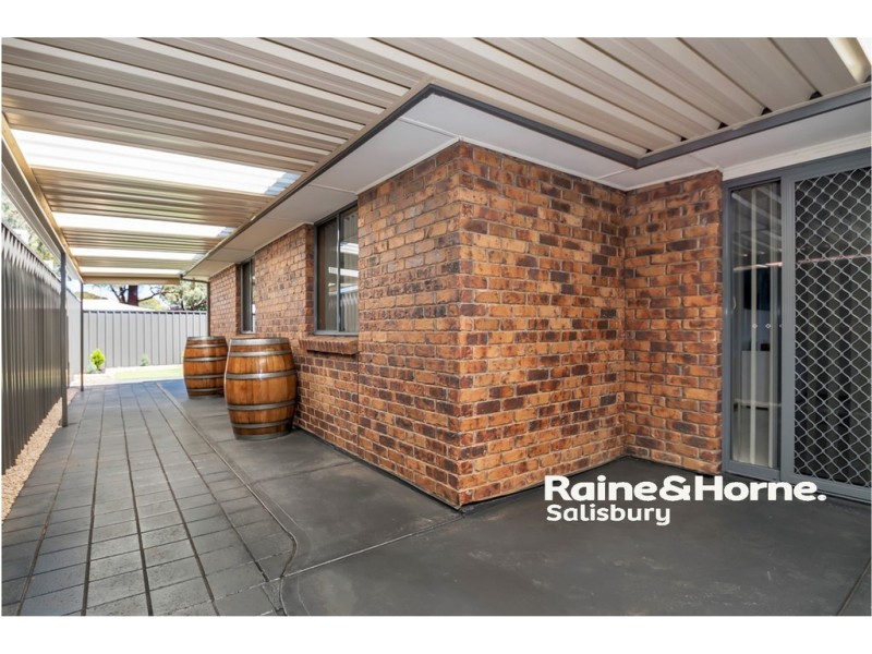 23 Caroline Drive, Paralowie SA 5108