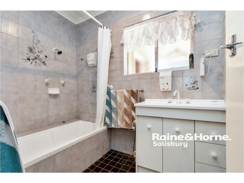 10 Derna Street, Brahma Lodge SA 5109