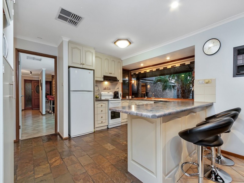 11 Turquoise Drive, Salisbury East SA 5109