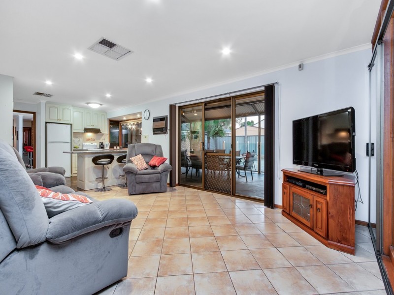 11 Turquoise Drive, Salisbury East SA 5109