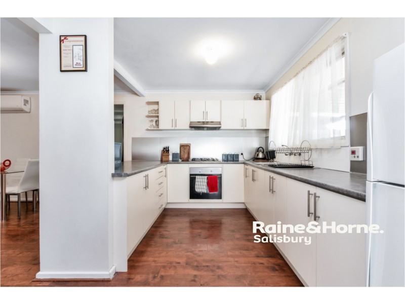 3 Alfriston Walk, Salisbury Park SA 5109