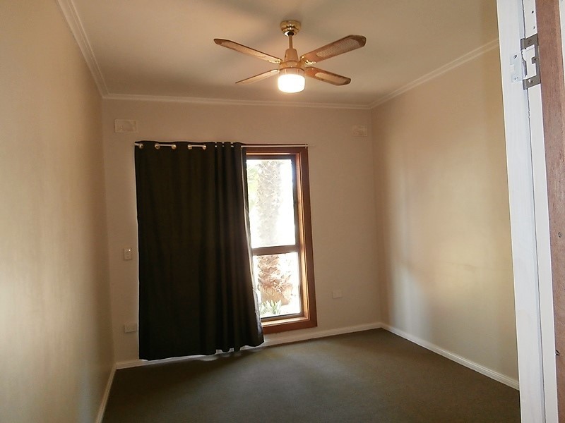 3 Tidcombe Street, Elizabeth Vale SA 5112