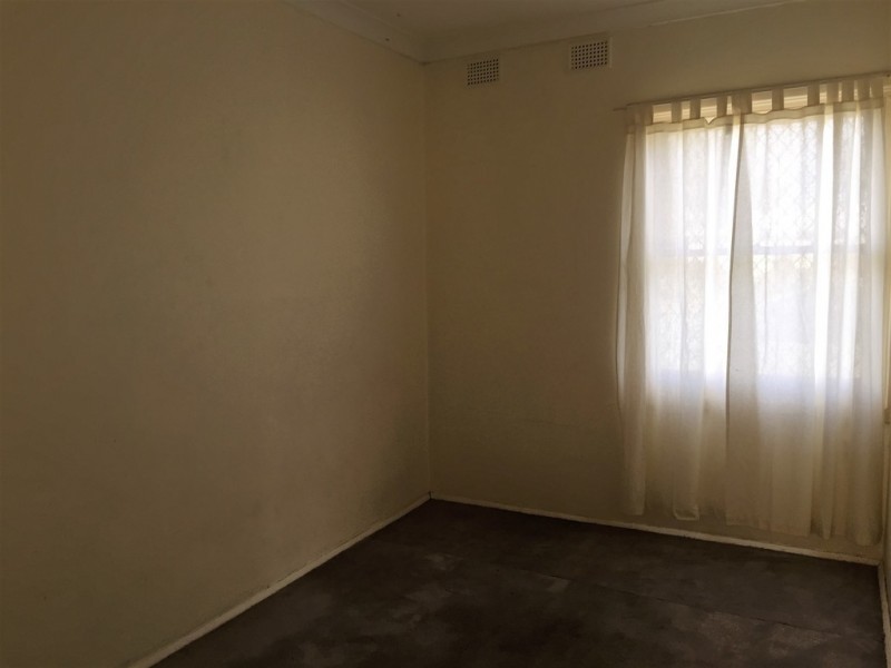 11 Hogarth Road, Elizabeth South SA 5112