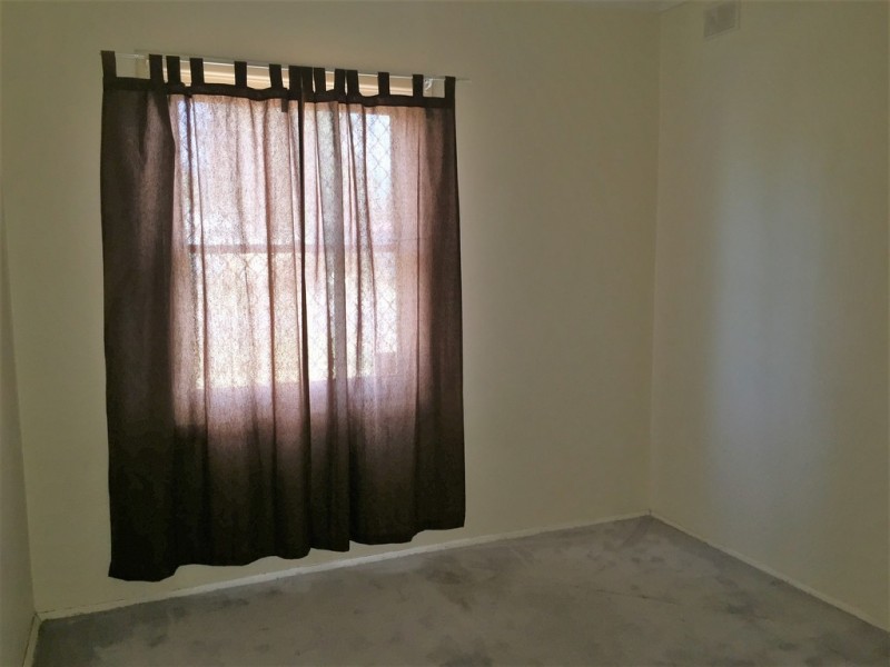 11 Hogarth Road, Elizabeth South SA 5112