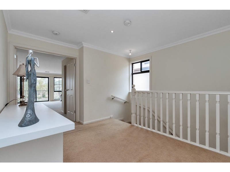 6 Pike Avenue, Mawson Lakes SA 5095