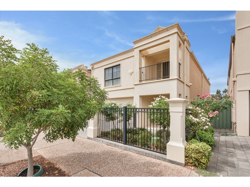 6 Pike Avenue, Mawson Lakes SA 5095