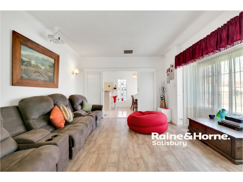 51 Lincoln Avenue, Parafield Gardens SA 5107