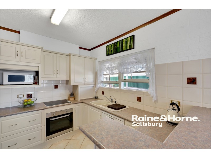 51 Lincoln Avenue, Parafield Gardens SA 5107