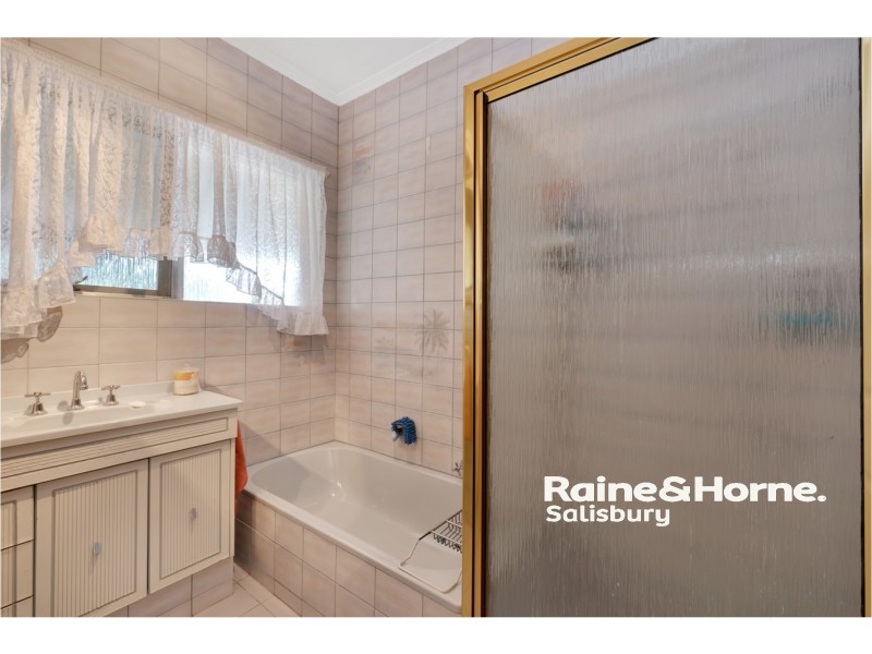 51 Lincoln Avenue, Parafield Gardens SA 5107