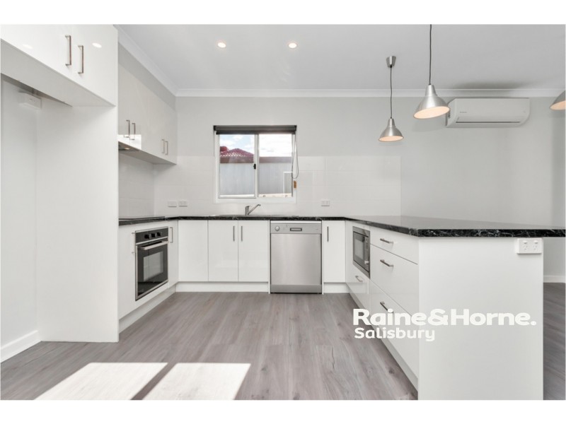 4 Robert Road, Hillbank SA 5112