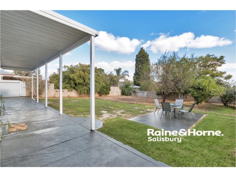 4 Robert Road, Hillbank SA 5112