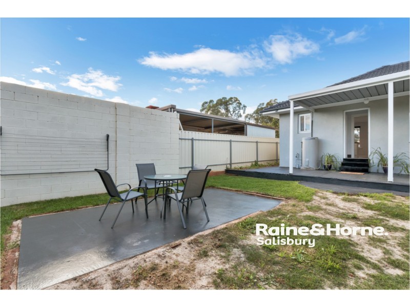 4 Robert Road, Hillbank SA 5112