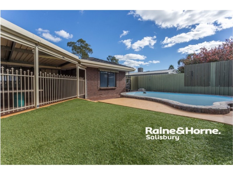 18 Wingate Crescent, Parafield Gardens SA 5107