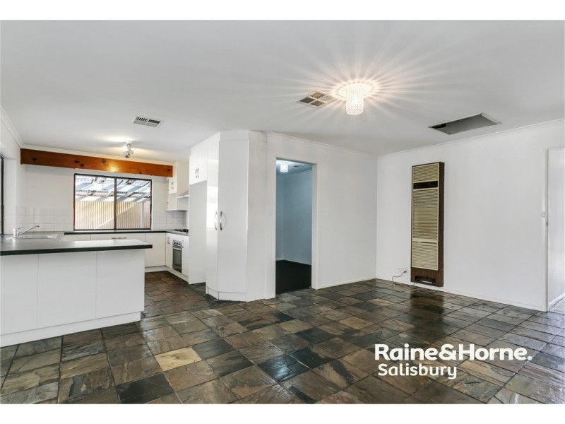 28 Scholes Avenue, Parafield Gardens SA 5107