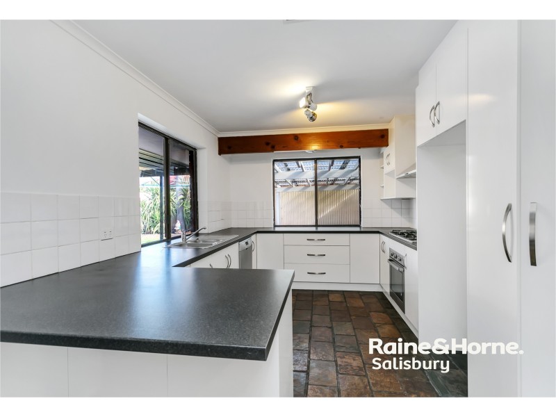 28 Scholes Avenue, Parafield Gardens SA 5107