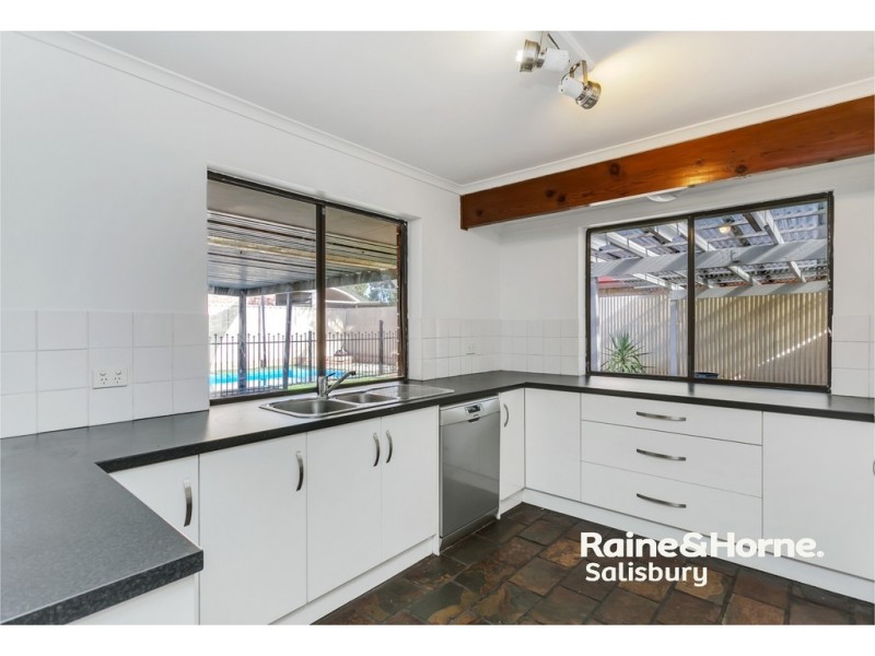 28 Scholes Avenue, Parafield Gardens SA 5107