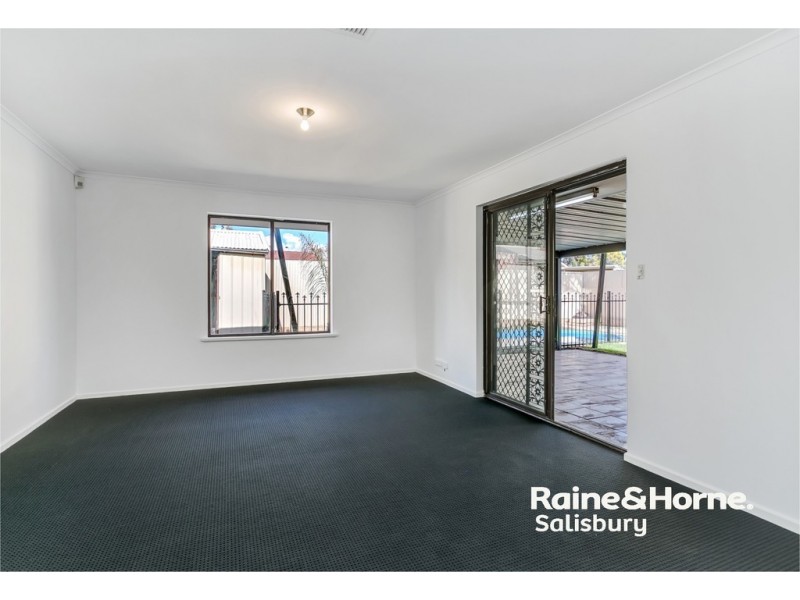28 Scholes Avenue, Parafield Gardens SA 5107