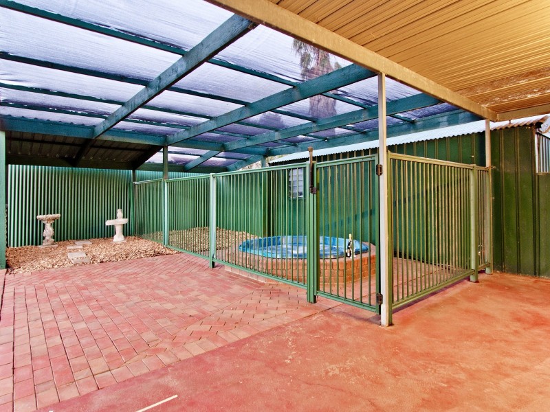 15 Caruso Crescent, Brahma Lodge SA 5109