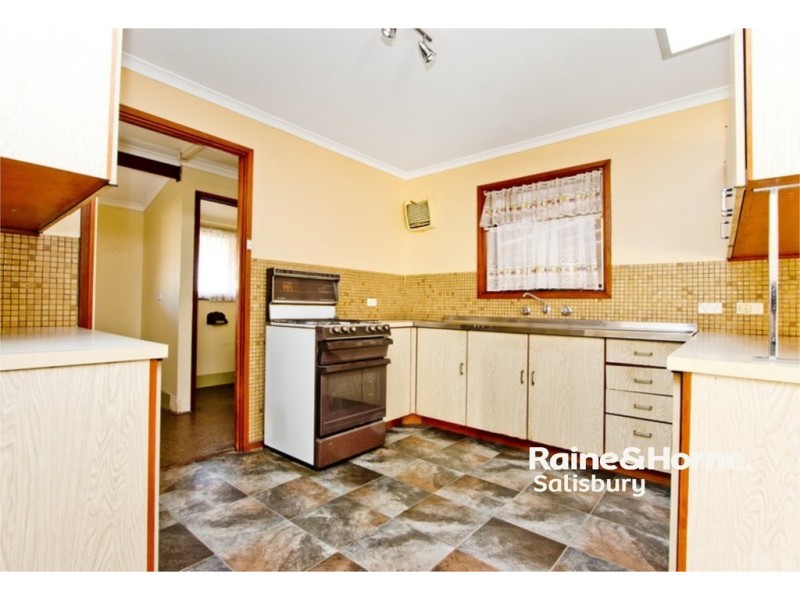 7 Koolena Crescent, Munno Para SA 5115