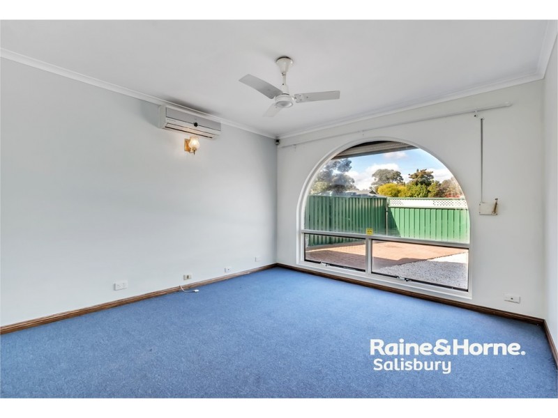 4 Cairney Place, Paralowie SA 5108