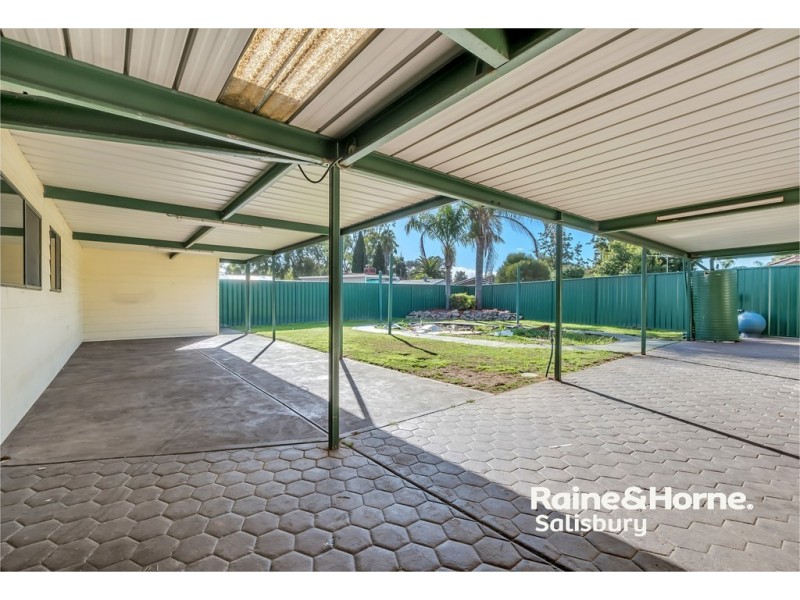 4 Cairney Place, Paralowie SA 5108
