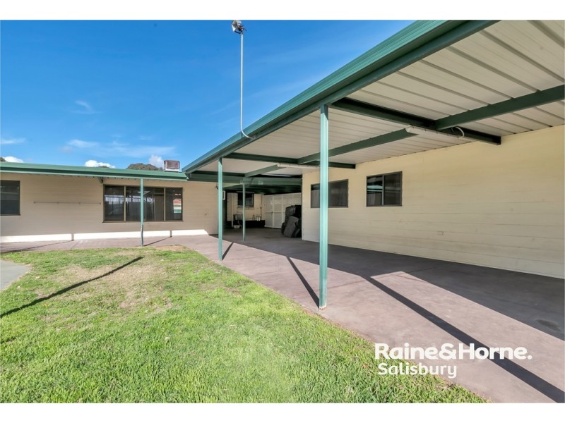 4 Cairney Place, Paralowie SA 5108