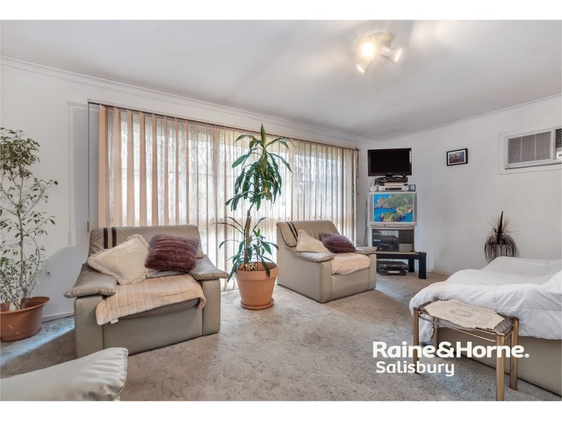 32 Laver Avenue, Gulfview Heights SA 5096