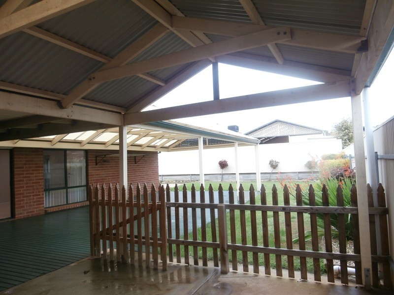 24 Baron Road, Blakeview SA 5114