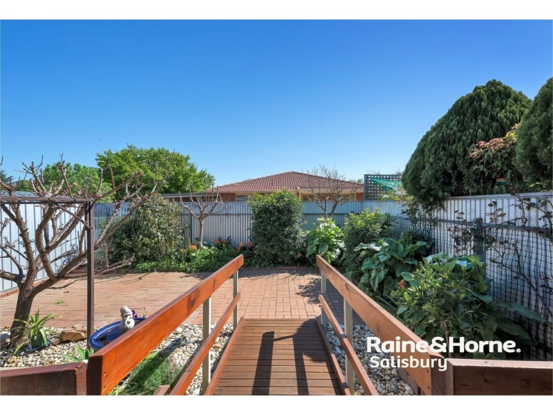 1/8 Grateley Street, Elizabeth Grove SA 5112