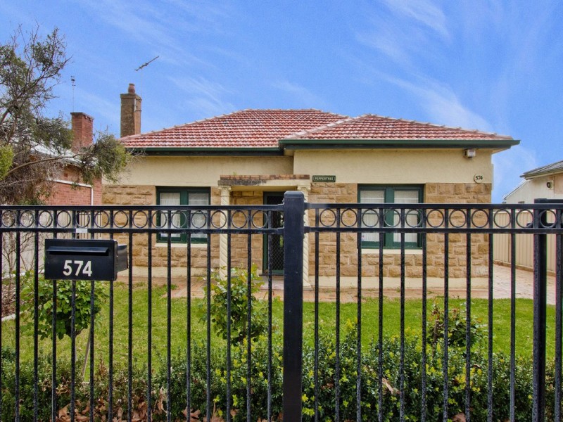 574 Regency Road, Broadview SA 5083