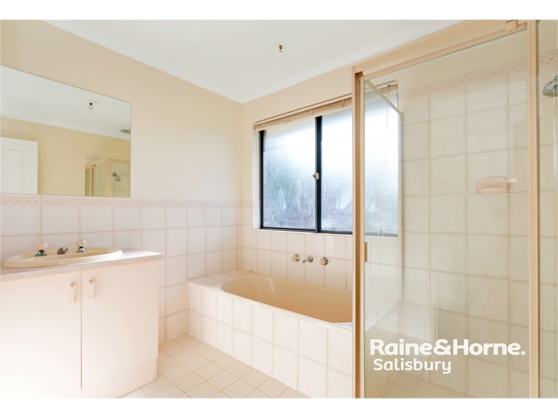 32 Jarvis Road, Elizabeth South SA 5112