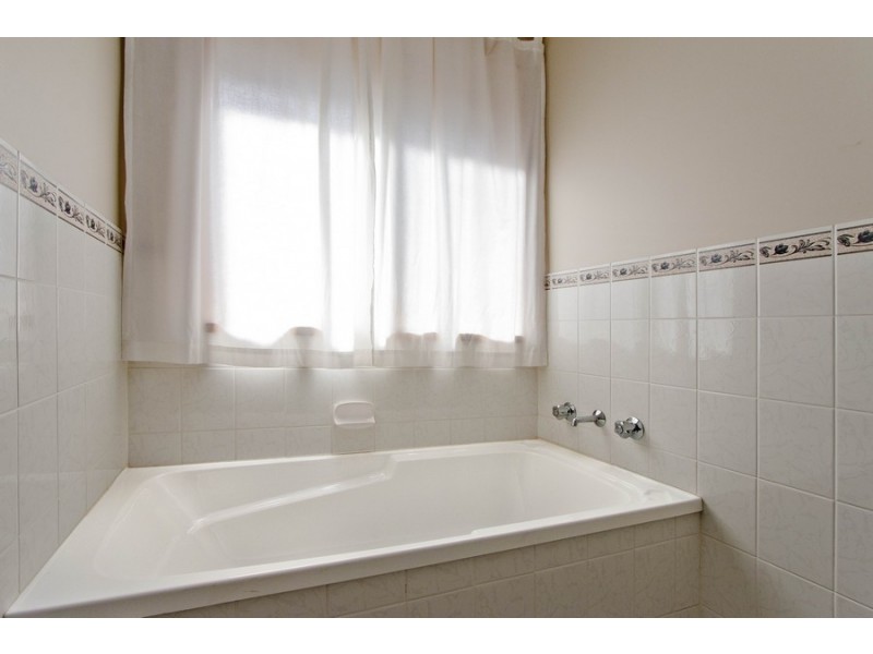 8 /26 Douglas Road, Salisbury East SA 5109